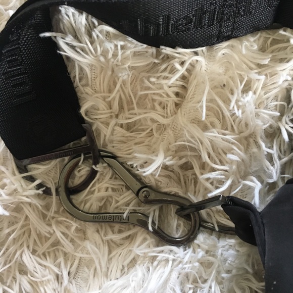 Lululemon Gym Bag - Picture 10 of 11